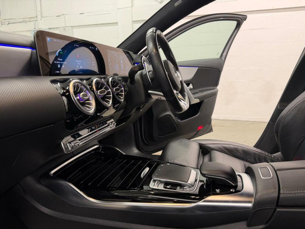 Mercedes-Benz A Class Hatchback 2.0 A35 Amg Edition Executive 7G-dct 4 WA22XDU Grey #5