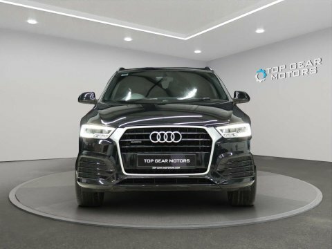 Audi Q3 2016 16 2.0 PE16YFU Black #3