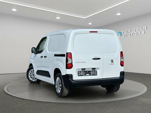 Peugeot Partner 2019 19 1.6 NV19YZG White #3