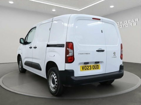 Peugeot Partner 2023 23 1.5 VO23OUD White #2