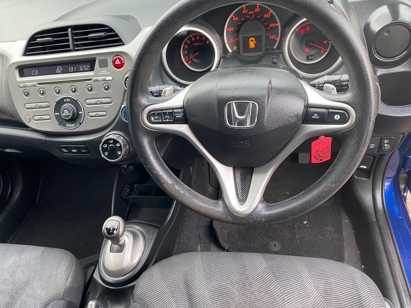 Honda Jazz I-vtec Es I-shift HG59FPX Blue #5