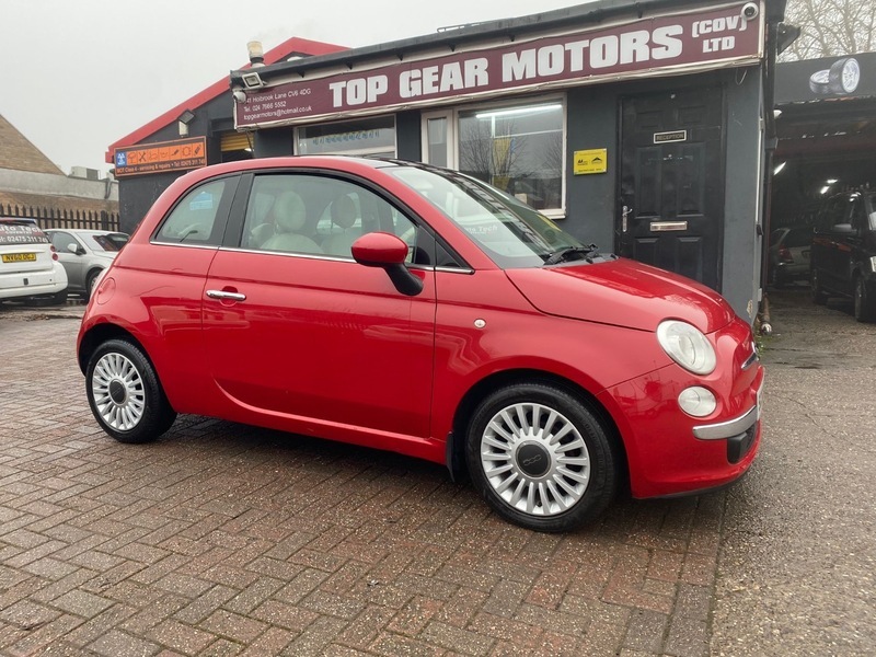 Fiat 500 Lounge Red