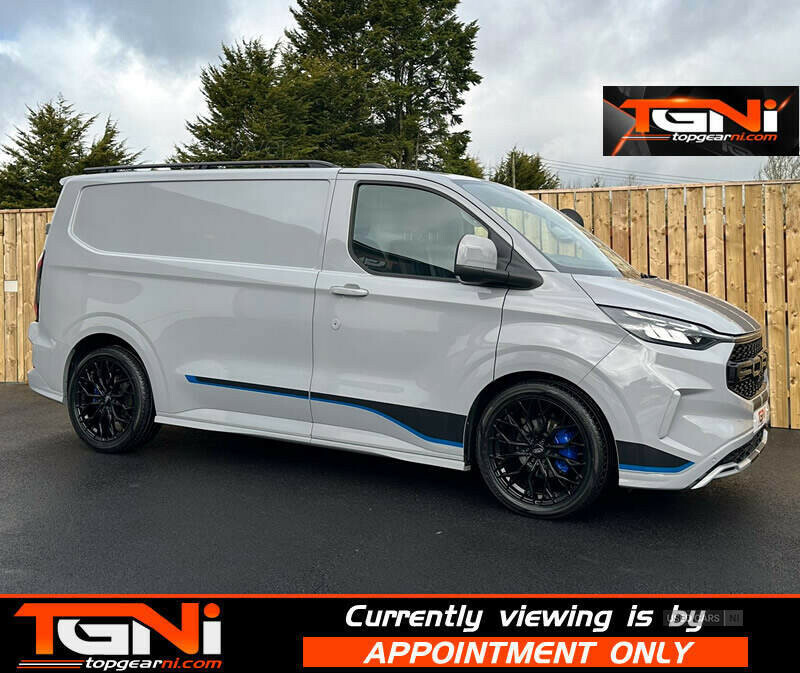 Ford Transit Custom 2.0 Ecoblue 170Ps H1 Van Sport