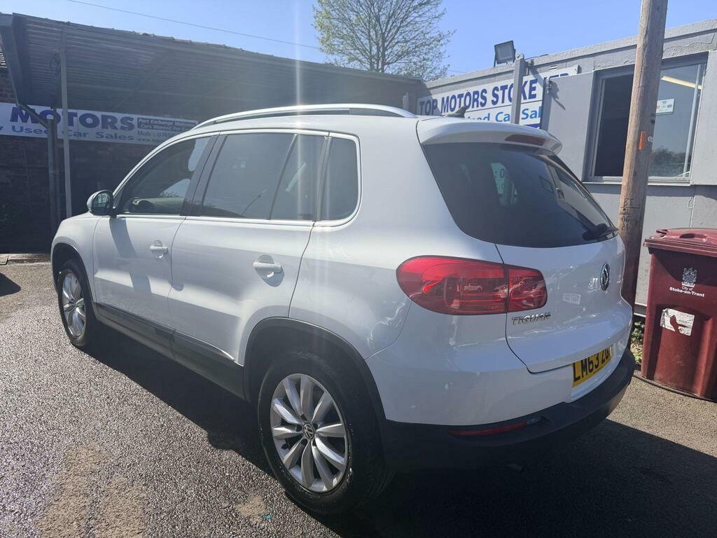 Volkswagen Tiguan 2.0 Tdi Bluemotion Tech Match Dsg 4Wd Euro 5 Ss LM63ZGF White #4