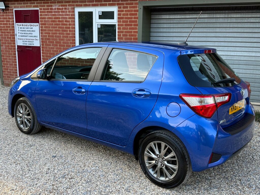 Toyota Yaris 1.5 Vvt-i Icon Euro 6 RK67GZY Blue #2