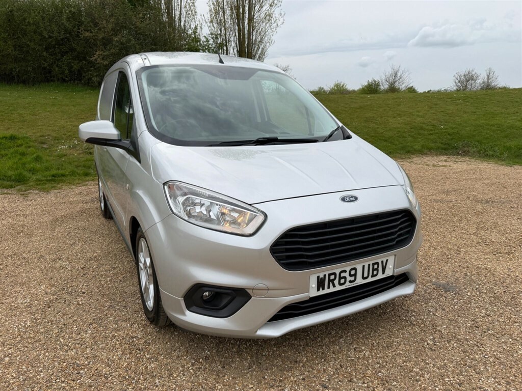 Ford Transit Courier 1.5 Tdci Limited Panel Van L1 Eu Silver