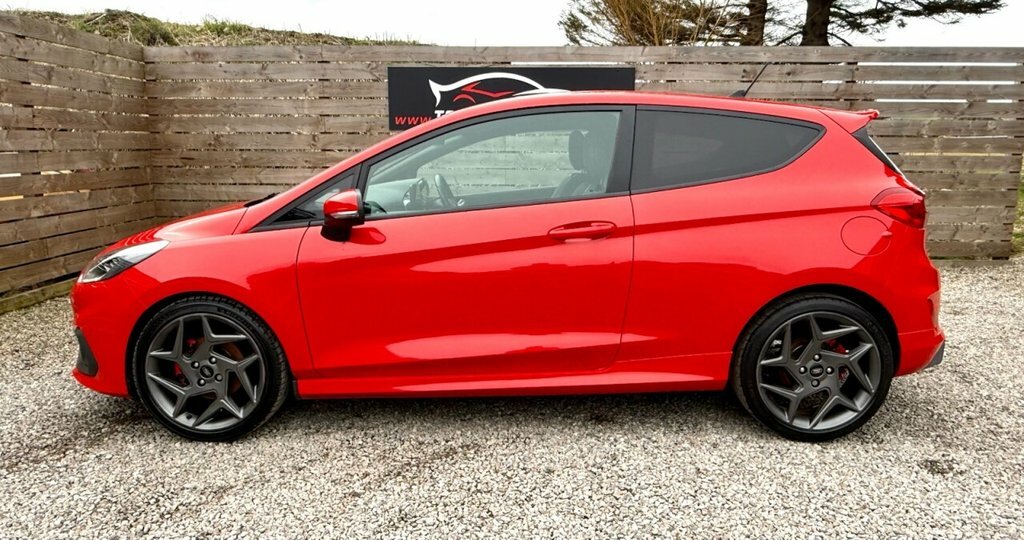 Ford Fiesta 1.5L St-3 VU19VHO Red #6