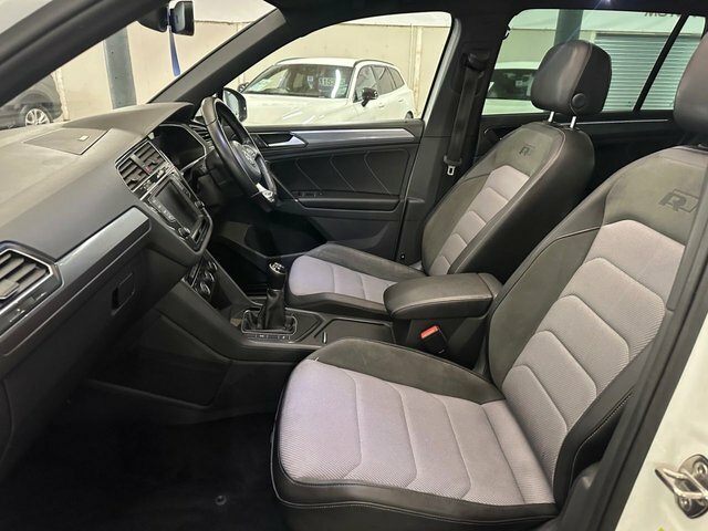 Volkswagen Tiguan 2.0 Tdi R-line Suv Euro 6 S S NL67BBF White #5