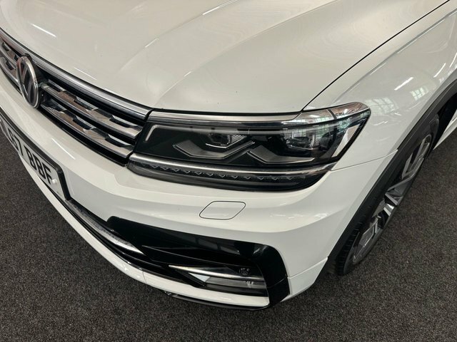 Volkswagen Tiguan 2.0 Tdi R-line Suv Euro 6 S S NL67BBF White #4