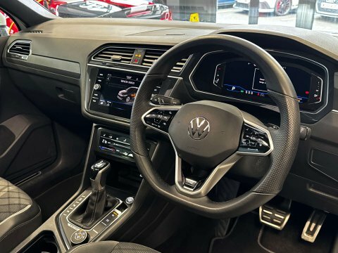 Volkswagen Tiguan 2.0 Tiguan R-line LA21NVP White #2