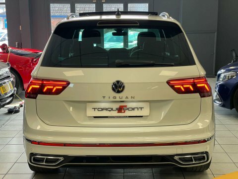 Volkswagen Tiguan 1.5 Tiguan R-line WP22GWL White #5