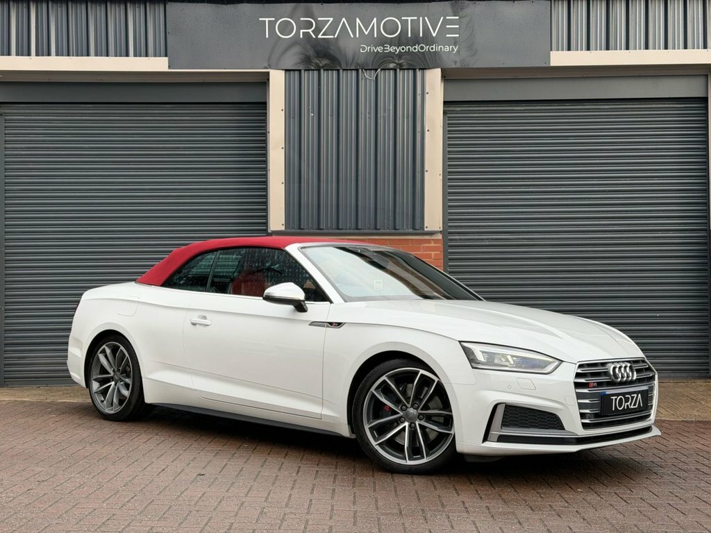 Audi S5 Petrol White