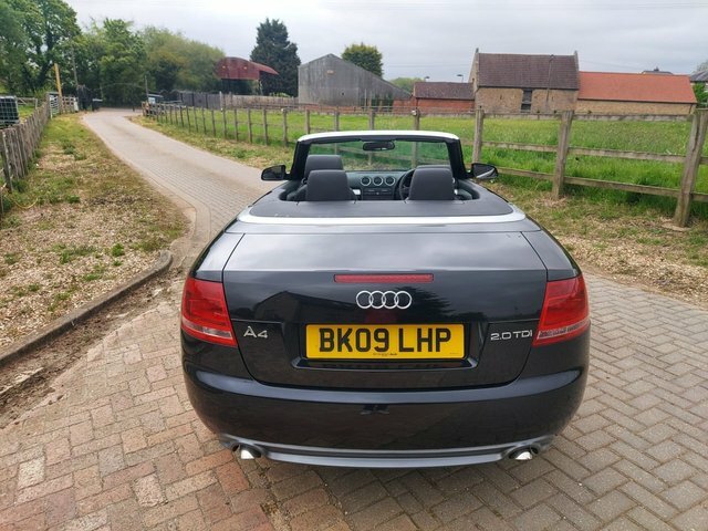 Audi A4 Cabriolet Cabriolet 2.0 Tdi S Silver #61