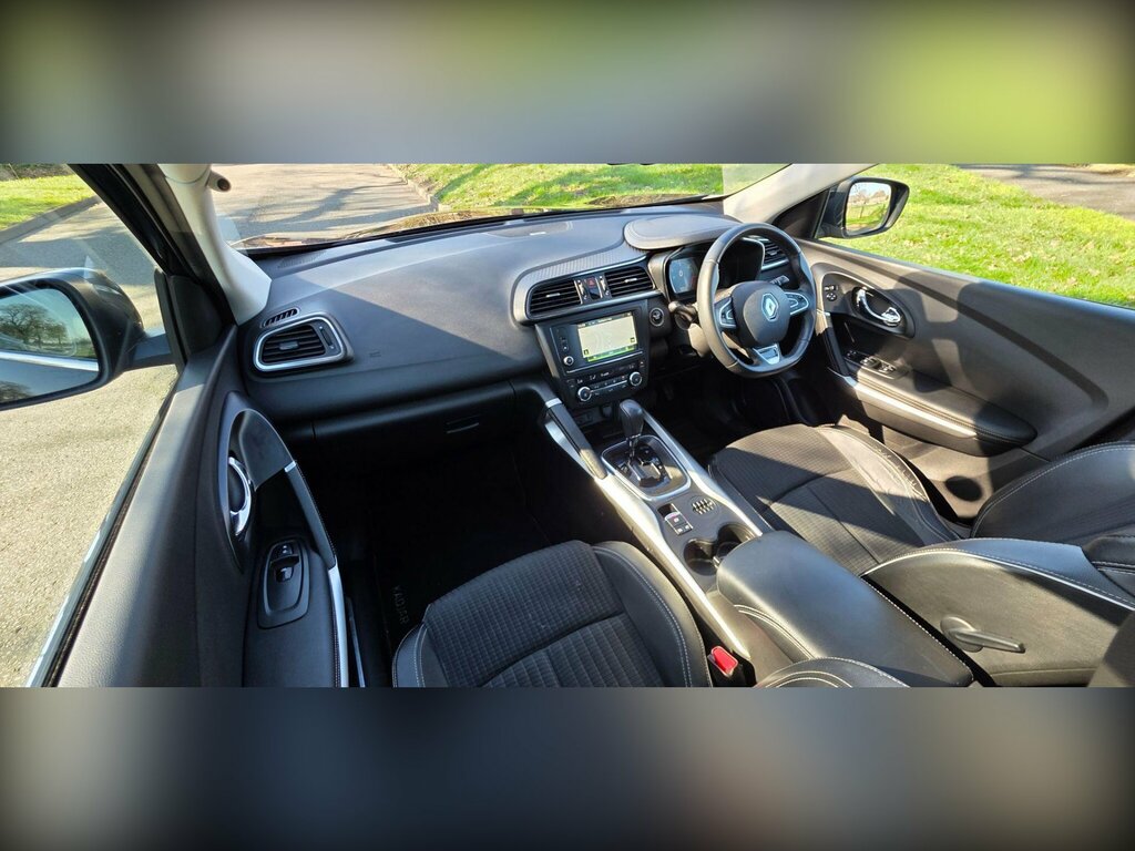 Renault Kadjar 1.5 Dci Signature Nav Edc Euro 6 Ss AY16SZP Black #2