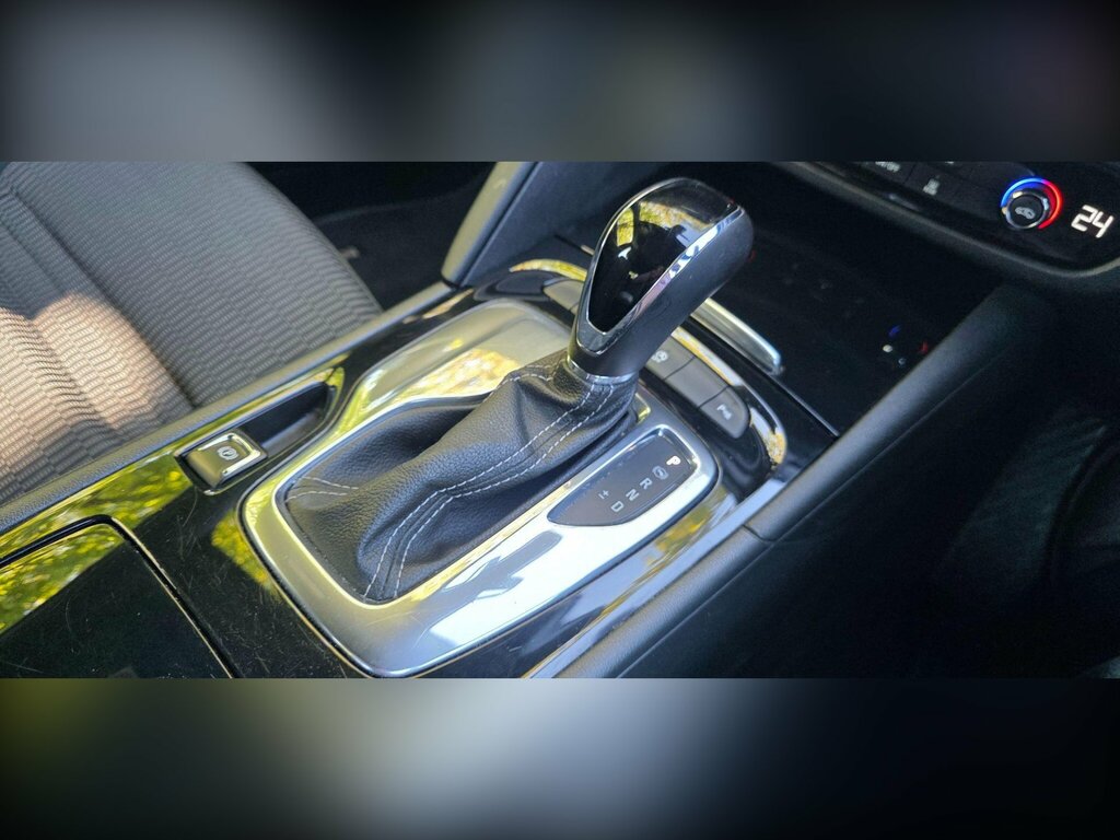 Vauxhall Insignia 1.5I Turbo Gpf Sri VX Line Nav Grand Sport Euro 6 YG19COA Black #3
