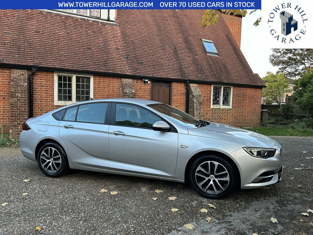 Vauxhall Insignia 1.6 Turbo D Ecotec Design Nav Grand Sport Dies Silver