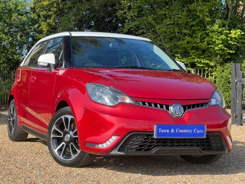 MG MG3 3 Style Lux Red