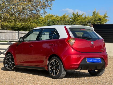 MG MG3 3 Style Lux VO18BZD Red #6