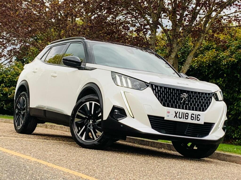Peugeot 2008 1.2 Puretech Gt Line Eat Euro 6 Ss XUI8616 White #2