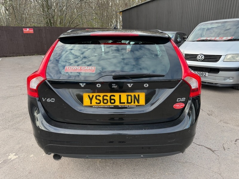 Volvo V60 D2 Business Only Black #3