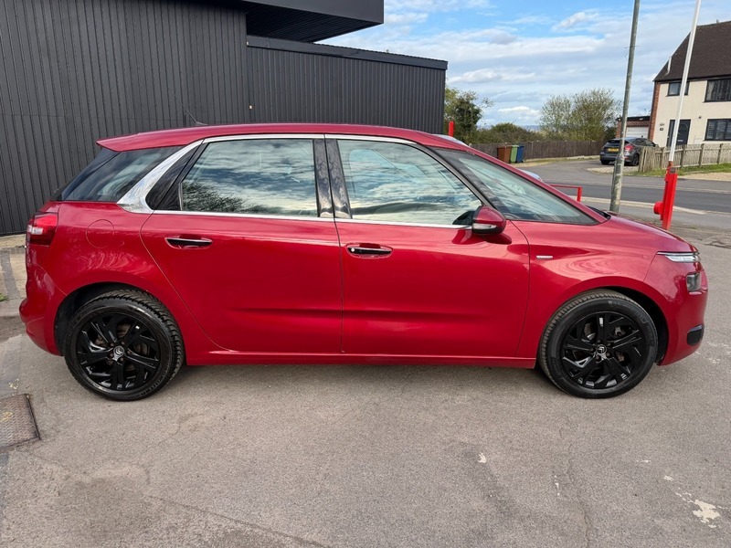 Citroen C4 Picasso E-hdi Airdream Exclusive-6 Speed Red #2