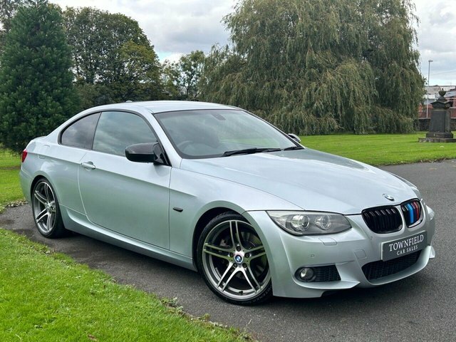 BMW 3 Series 3.0 330I Sport Plus Edition Coupe Stept Blue