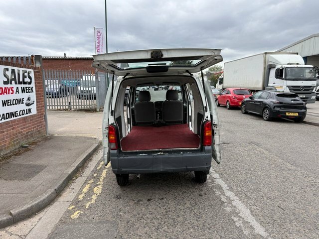 Suzuki Carry Carry White #16