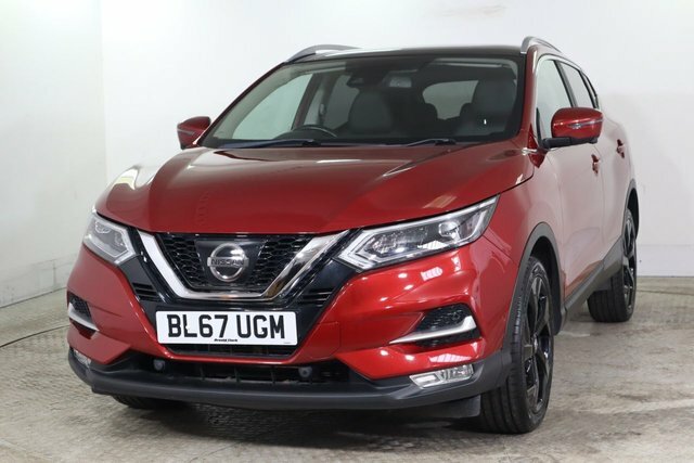 Nissan Qashqai 1.2 Dig-t Tekna Suv Xtron Euro 6 S S BL67UGM Red #2