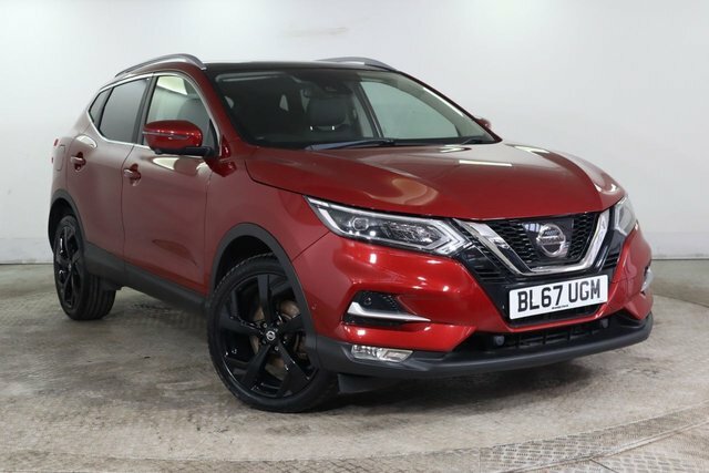 Nissan Qashqai 1.2 Dig-t Tekna Suv Xtron Euro 6 S S BL67UGM Red