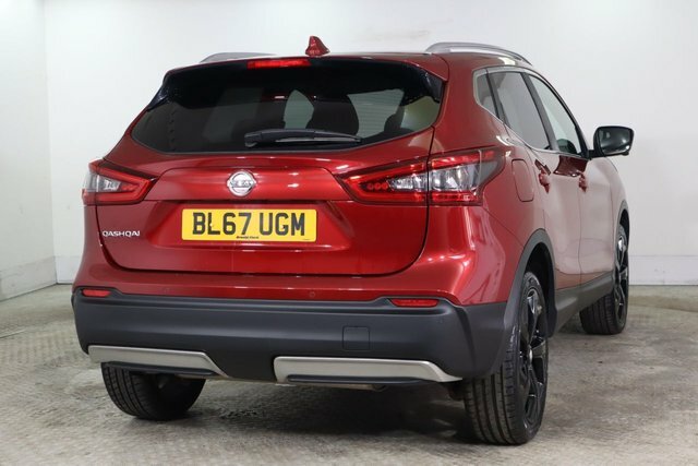 Nissan Qashqai 1.2 Dig-t Tekna Suv Xtron Euro 6 S S BL67UGM Red #4