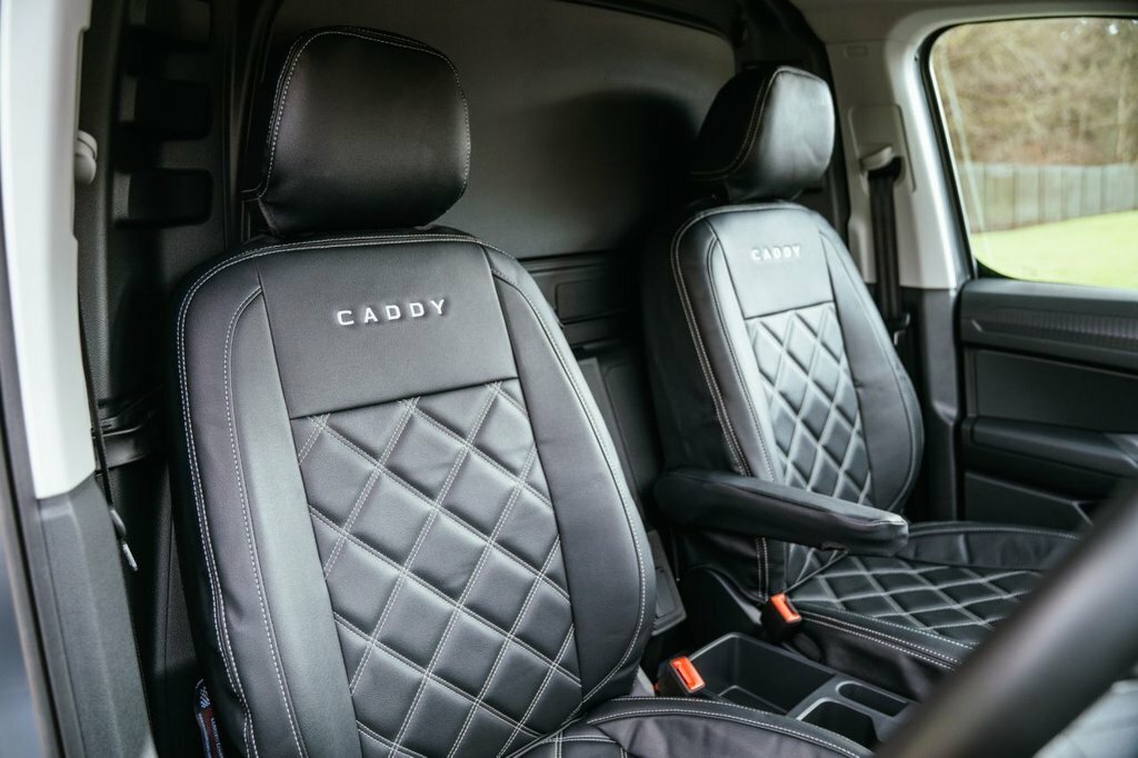 Volkswagen Caddy Maxi 2L Commerce Pro 6Dr Grey #4