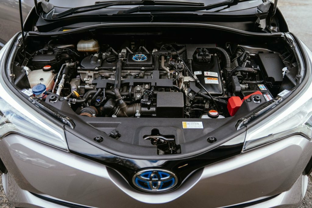 Toyota C-Hr 1.8L Dynamic BV17OMA Silver #5