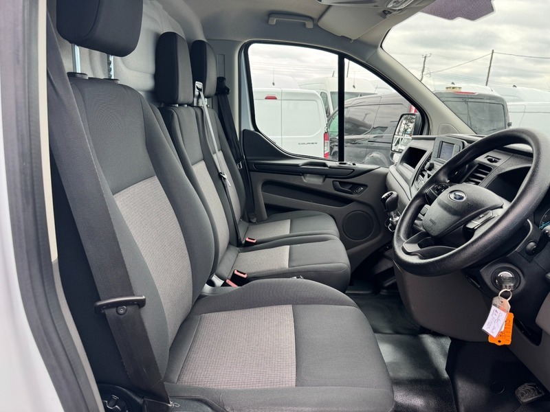Ford Transit Custom 300 Leader P V LA72HHX White #5