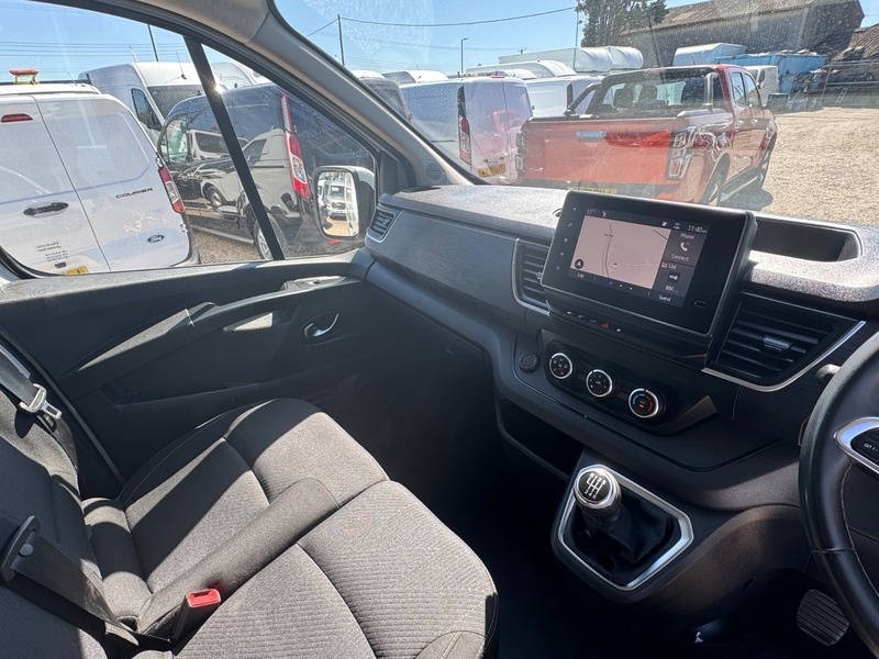 Renault Trafic Ll30 Extra Dci L2 YB23DMU White #6