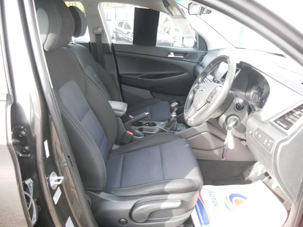 Hyundai Tucson 1.6 Gdi Blue Drive Se Nav 2Wd Grey #5