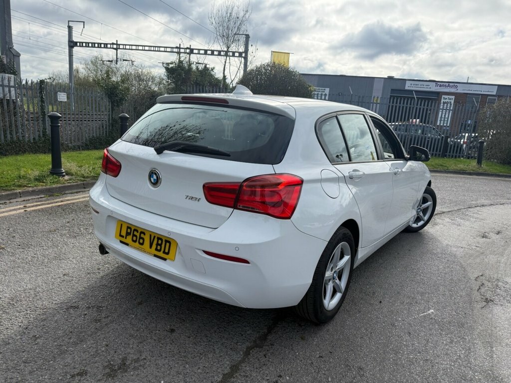 BMW 1 Series 1.5L Se LP66VBD White #3