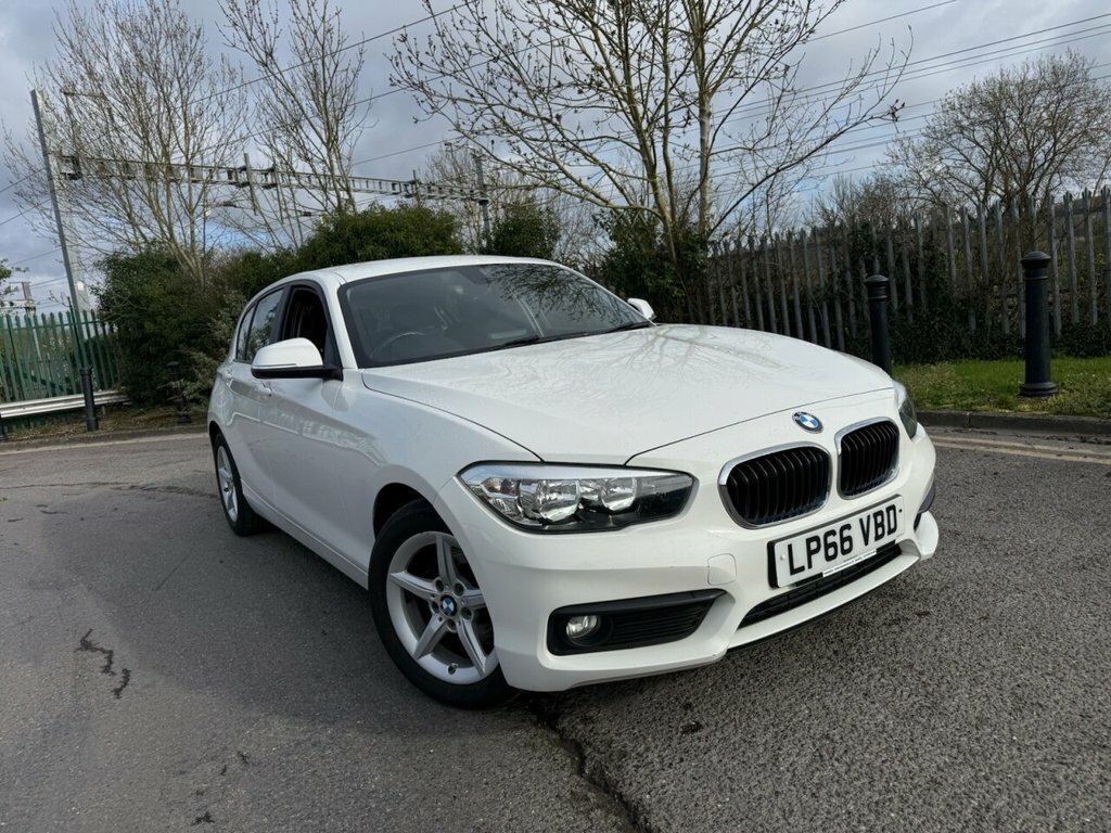 BMW 1 Series 1.5L Se LP66VBD White #4