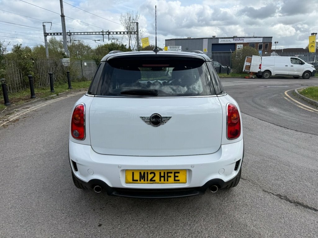 Mini Countryman 1.6L Cooper S White #2