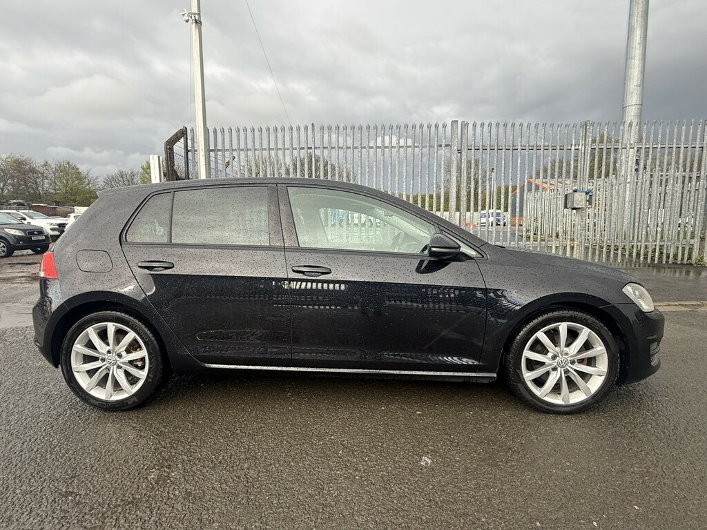 Volkswagen Golf Hatchback 2.0 Tdi Bluemotion Tech Gt 2014 VO14MTF Black #2