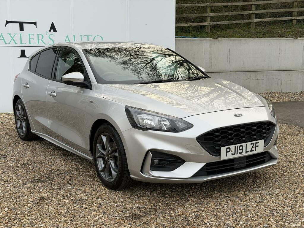 Ford Focus 1.0T Ecoboost St-line Hatchback PJ19LZF Silver #2