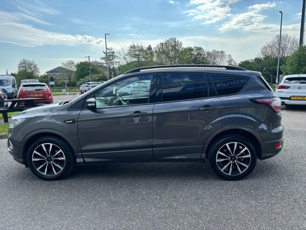 Ford Kuga Suv MH19NPD Grey #6
