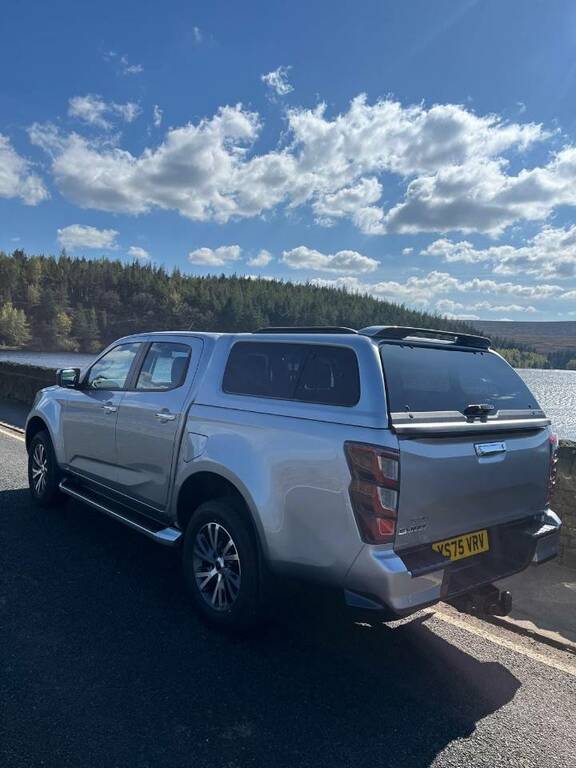Isuzu D-Max 1.9 Dl40 Double Cab 4X4 - 2025 75 Silver #4