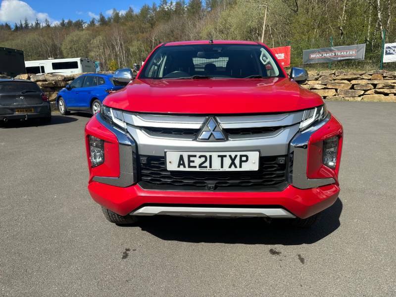 Mitsubishi L200 Double Cab Di-d 150 Barbarian X 4Wd - 2021 2 Red #3
