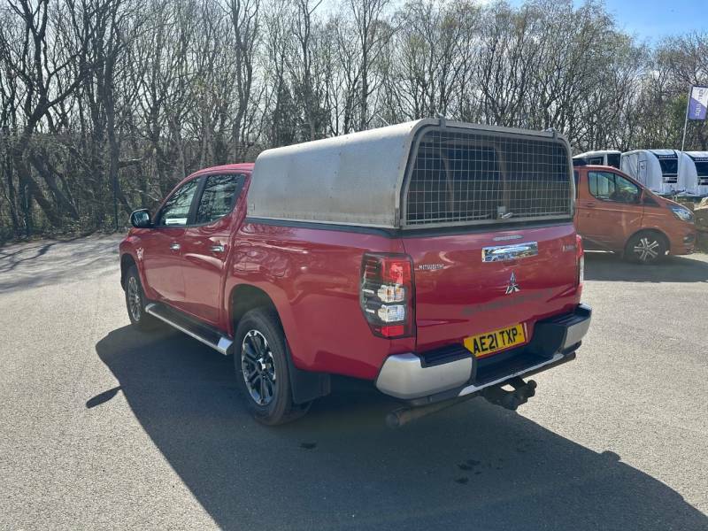 Mitsubishi L200 Double Cab Di-d 150 Barbarian X 4Wd - 2021 2 Red #6
