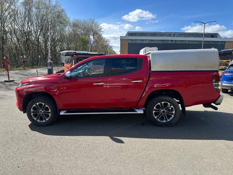 Mitsubishi L200 Double Cab Di-d 150 Barbarian X 4Wd - 2021 2 Red #5