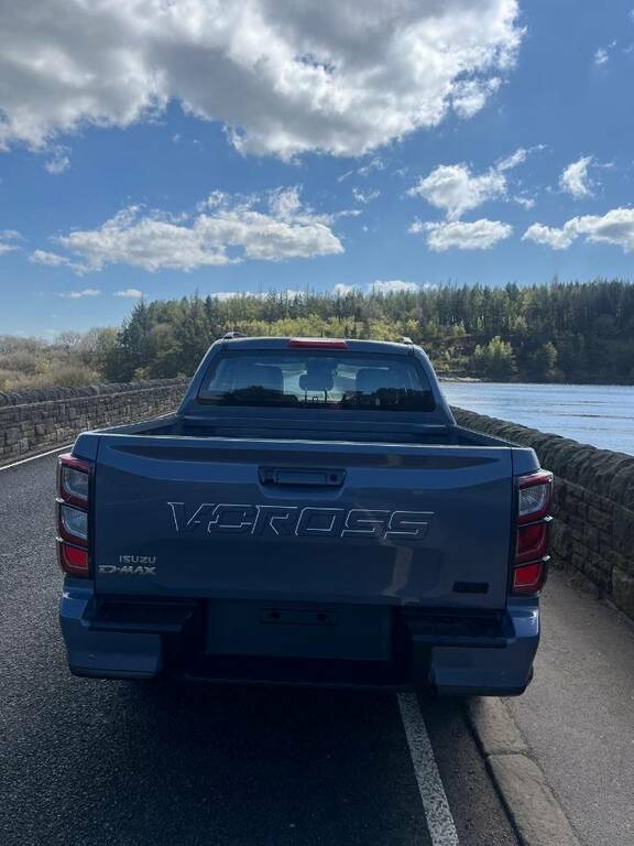 Isuzu D-Max 1.9 V-cross Steel Edition Double Cab 4X4 - 20 YT75FUG Grey #5