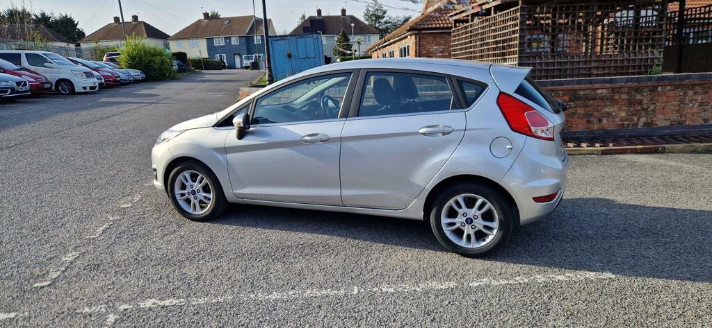 Ford Fiesta 1.25 Zetec Hatchback BN66ZFL Silver #5