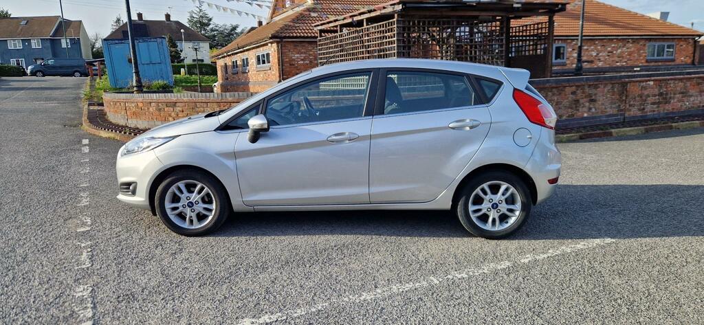 Ford Fiesta 1.25 Zetec Hatchback BN66ZFL Silver #4
