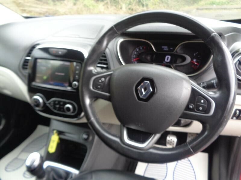 Renault Captur Gt Line Tce LV69KNE Black #6