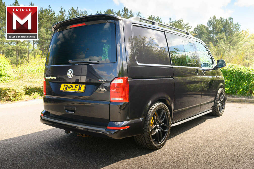 Volkswagen Transporter 2.0 Transporter T32 Tdi Bluemotion Technology 4Mot DW19HPA Black #3